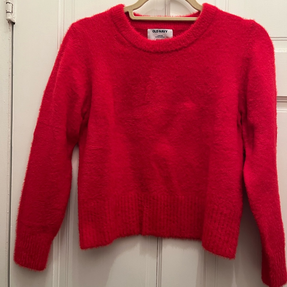 SOLD! NWT - Old Navy Red Crew Neck Sweater with Classic Design